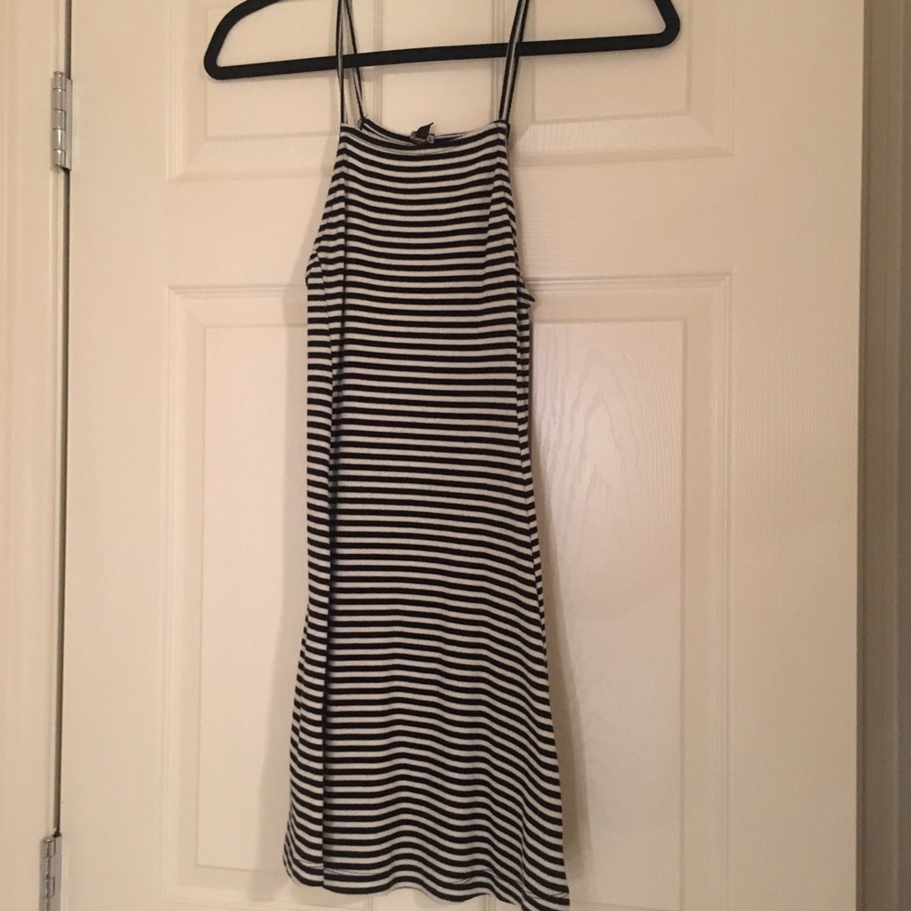 Black and white stripped ribbed dress.